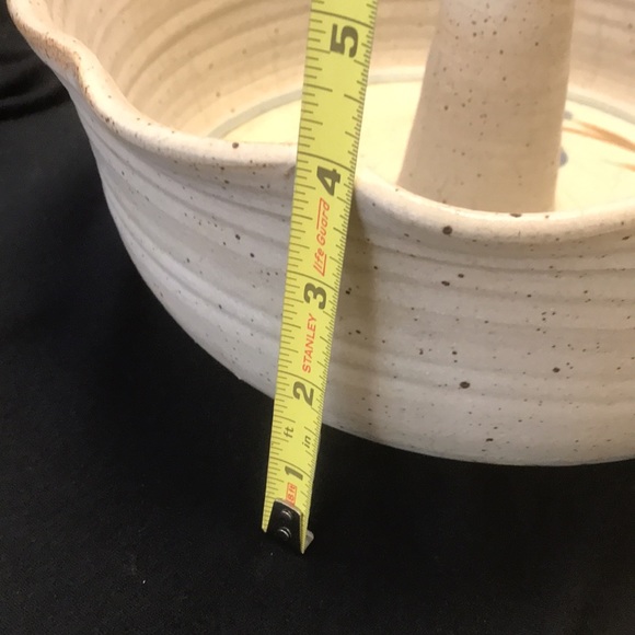 Vintage Handpainted Studio Art Pottery Bundt Cake Baking Pan Mold Stoneware - Picture 7 of 7